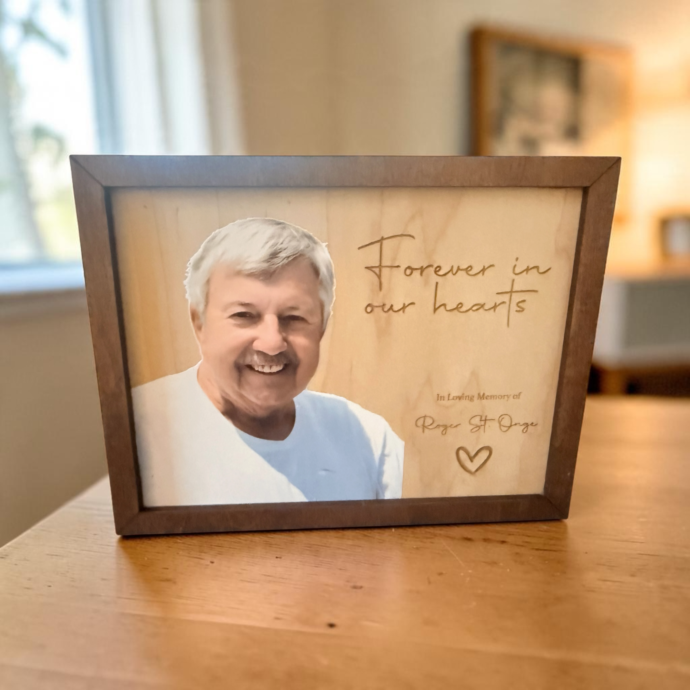 Personalized framed memorial plaque with a portrait and remembrance message